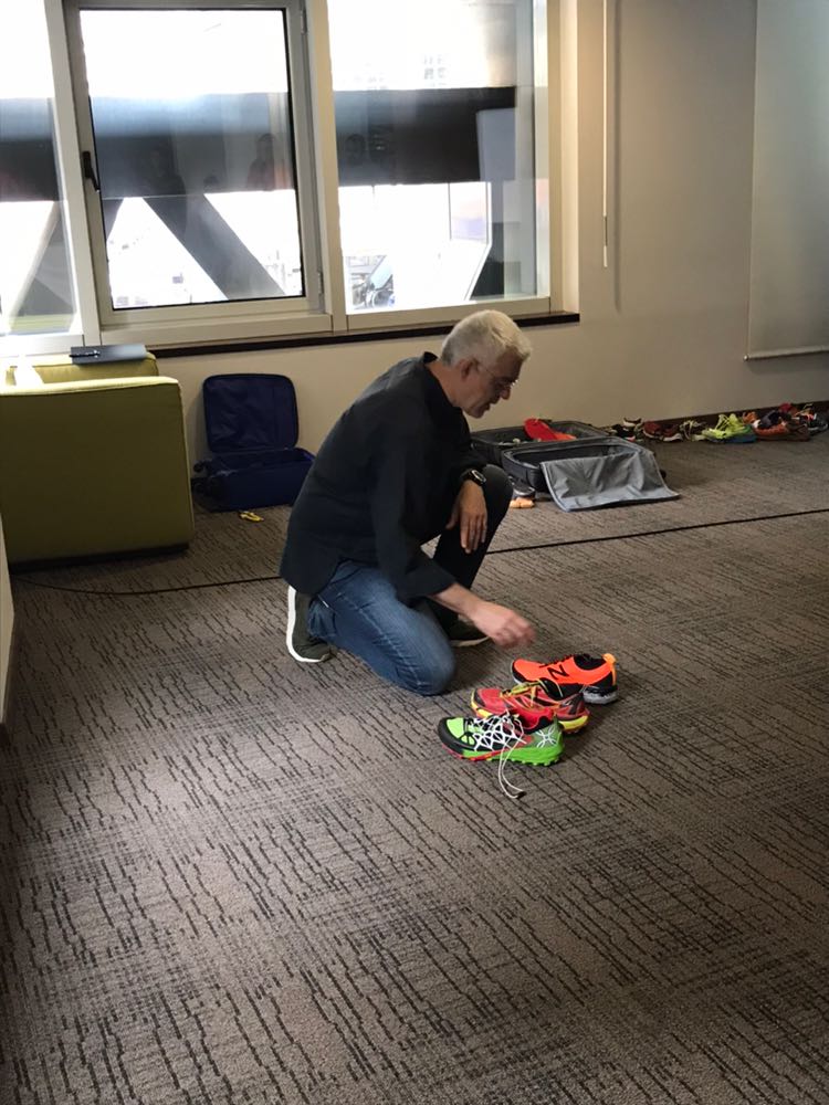 Gran fin de semana en Alicante hablando de zapas. Gracias al <a href="/ICOPCV/">ICOPCV</a> por su atención y a todos los asistentes. <a href="/iBiomechanics/">iBiomechanics</a>