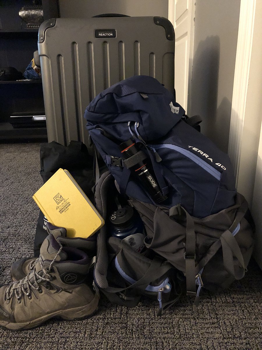autum_noN's tweet photo. packed and ready to learn and explore. Follow our journey around Iceland’s southern coast: @theAGU @WVUGeology #fieldpack https://t.co/IO6n3t3rij