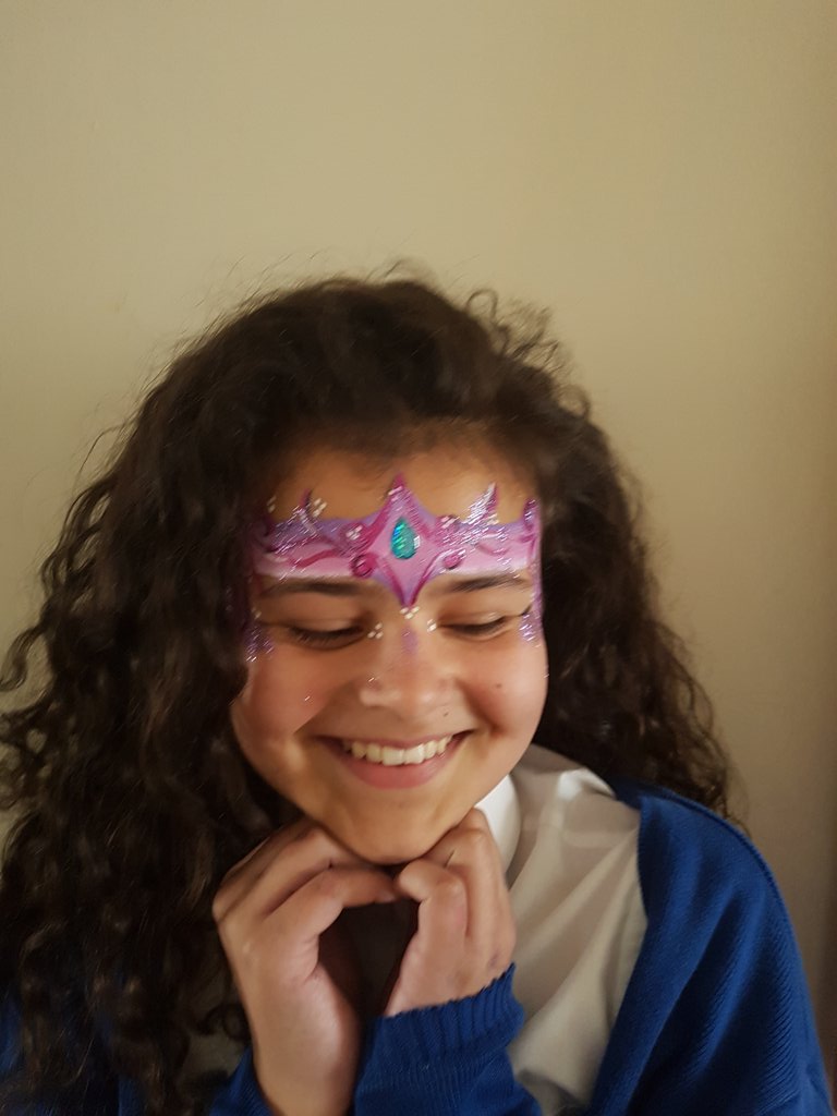BooFlyBubbles's tweet photo. Hello world! We are back in action, and ready to paint and glitter you!

We have new chunky glitters for that festival feel, and will be out and about across Leicestershire over the summer!

Can't wait to meet y'all!

#twinlakes #festival #glitter #facepaint #leicester https://t.co/f6zX4bRd00