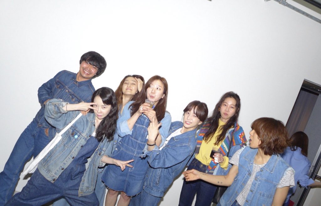 Amaze_II's tweet photo. HBD LIMJI0509😎🤫
#yoana'sfriends #yoanaloves #yoanajung #jungryeowon #jeanstyle https://t.co/pbWWbJPl0y