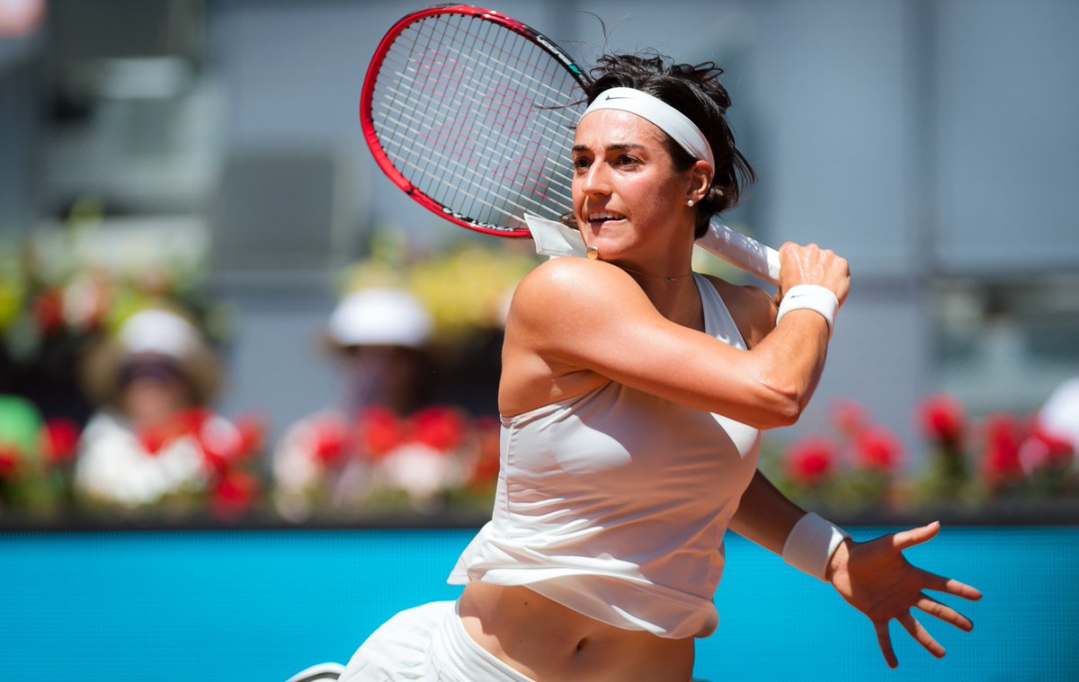 CAROLINE GARCIA - Página 34 Dcl3d6fW4AECwCV