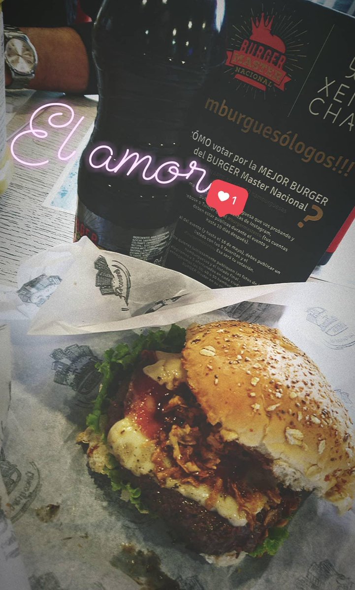 Betamaxxx_'s tweet photo. Ayer en Downtown burguer #MasterBurgerCo https://t.co/KFkZHHZ6Q3