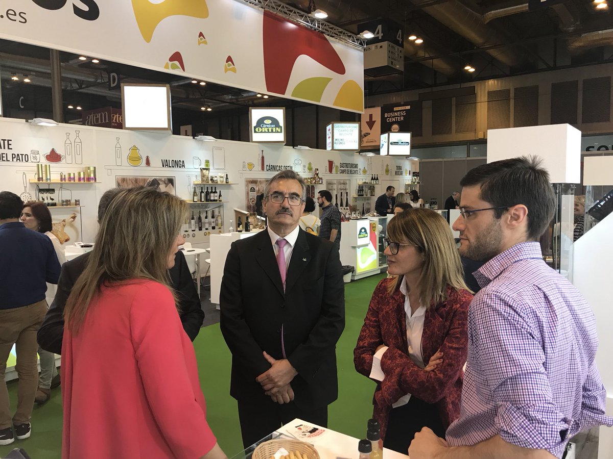 casaalonso's tweet photo. Primer día del 32 Salón de Gourmets 2018 https://t.co/t0wYsaOA55