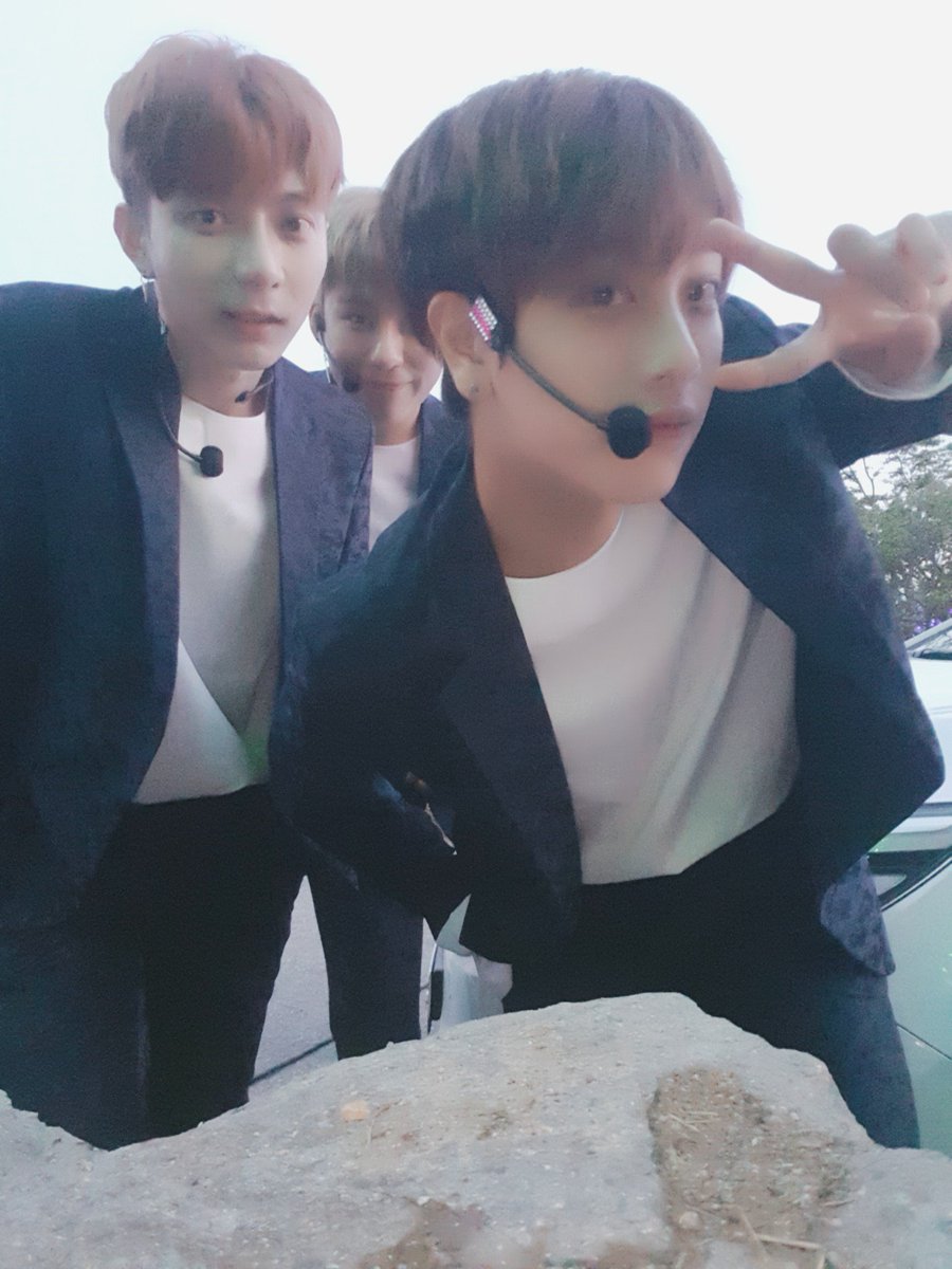 DIP_class's tweet photo. (B.NISH) 전라도 테마파크 소풍~
4일간 멋진 관객분들과 함께했습니다♡
#전라도 #화순 #행사 #디아이피 #비니쉬 #가수 https://t.co/D5cbug2Gkc