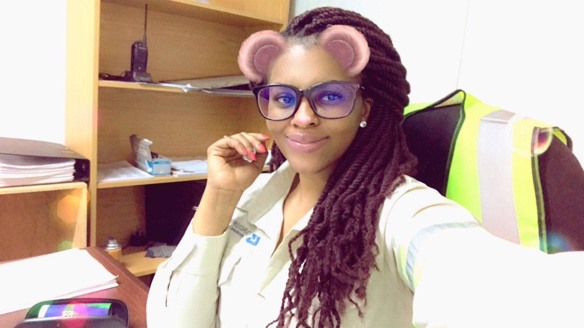 missdeyonce's tweet photo. Can I be my own MCM?! Yes I can! Happy Monday guys! 😘😘😘 #workmoodactivated https://t.co/KPZkQYo50F