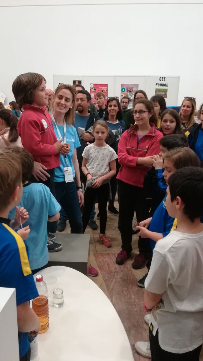 LaSalleInma's tweet photo. O venres foi un día moi intenso pero todo un éxito na feira de #Piteas. Houbo proxectos de moitísima calidade e entre eles unha pequeña mostra do noso traballo. Noraboa a todos! @FundacionBarrie https://t.co/PGuCV8AAL2