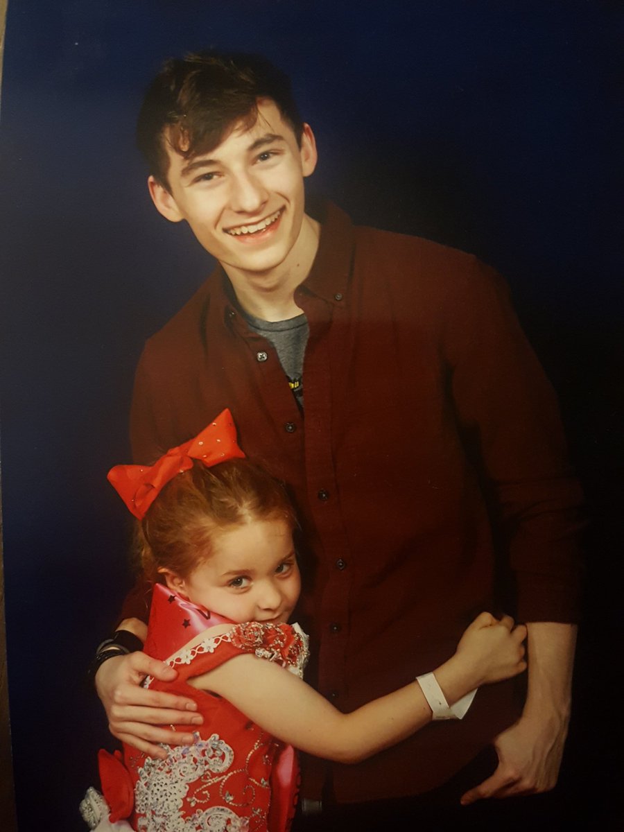 Sheppey_mamma's tweet photo. Omg a girl at the hotel just said that seeing tiffany helps jared with his anxiety #mustnotcry #THEC2 https://t.co/9mIY8xNJaV