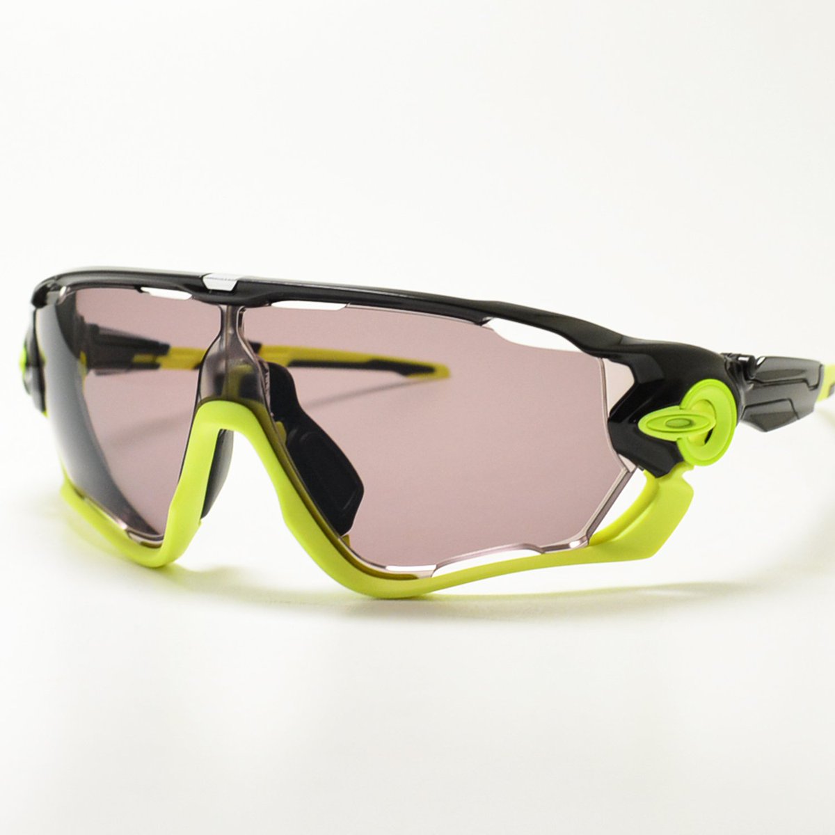 メガネナカジマ Sur Twitter Oakley Jawbreakerに度付カラーレンズをカスタマイズさせて頂きました プリズムロード のベースに使われているパープルでミラー抜きです 全天候型のオールマイティーカラーです 当然 ロードバイクのお客様よりのご依頼です