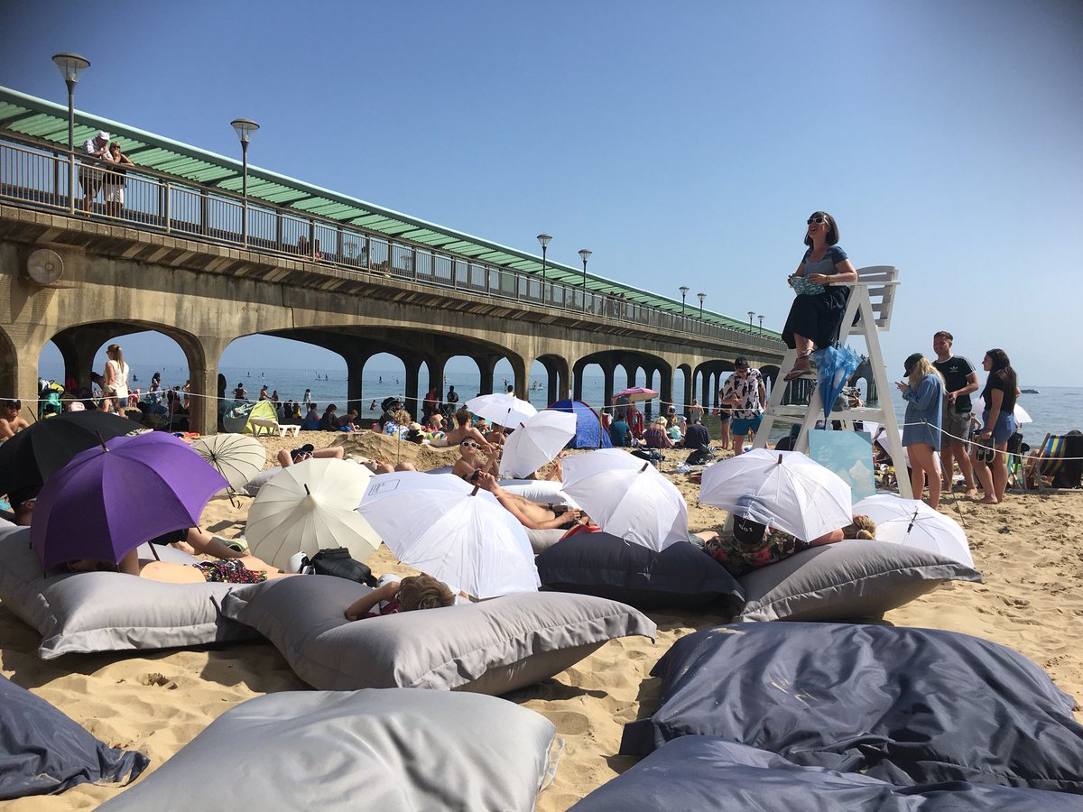 thegobbledegook's tweet photo. A few photos of #cloudscapes today on Boscombe Beach #beaf2018 @bmthfringe #pier #pierlove photos by @HeidiSteller #boscombe @CoastalBID #azureblue https://t.co/duI9wyDIqE