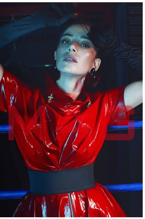 LaBeaOzSerFan's tweet photo. #ÖzgeGürel new pics by @magdergi !!! #MAG #MAGdergi #onlyMAG #MAGmedya #ÖzSer @ozgecangurel beautiful in every pics!!!! https://t.co/QGjk8KFC4L