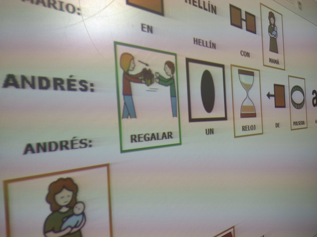 Podemos utilizar AraWord para muchas cosas, hoy lo estamos utilizando para que nos cuenten su fin de semana #AraWord <a href="/arasaac/">ARASAAC</a> #FelizLunes #autismo