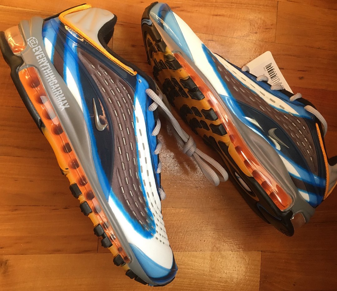 sneaker_wars's tweet photo. 【リーク】 ナイキ エアマックス デラックス
⇒https://t.co/Z0GIhSvjnD
90年代の最後を飾ったAIR MAXが待望の初復刻！
#sneakerwars #スニーカー #NIKE #AIRMAX https://t.co/IAGlJTsUBR