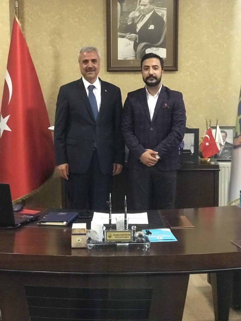 ibrahimtugbay's tweet photo. Şanlıurfa Ticaret ve Sanayi Odası Başkanı Değerli büyüğüm Sn.@iHalilPeltek ‘e Hayırlı olsun ziyaretinde bulunduk. Destek , temenni ve  telkinlerinden dolayı teşekkürlerimi sunuyorum. https://t.co/m1R3bUSIDc