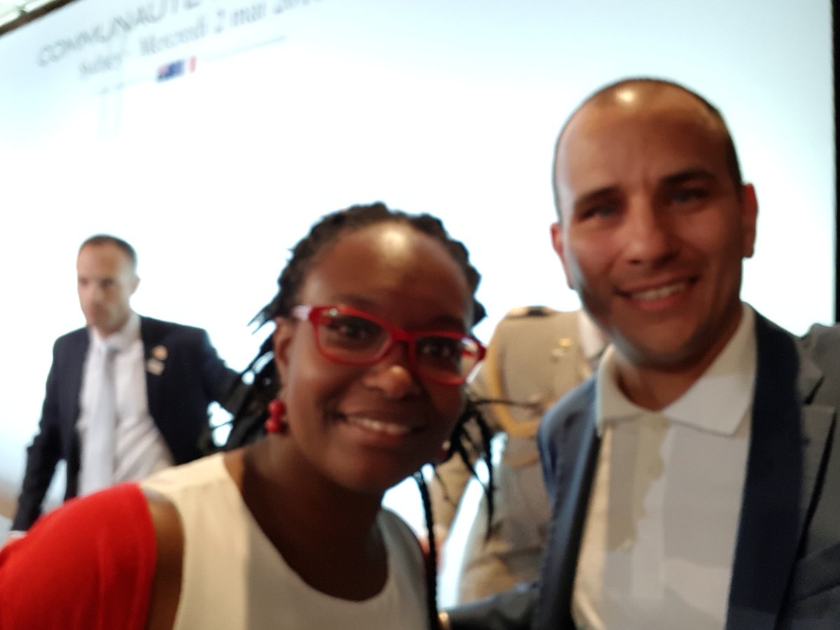 pierreliascOGnI's tweet photo. Rich conversation with @SibNdiaye @Sydney: #COP21, #EnvironmentalBlockchain, #PnG #ForestsAndIndigenousSustainableThrivabilityForFutureGenerations #IndoPacific: #France + #Australia + #NewCaledonia + #PnG! https://t.co/dBDiH12rFz #VincentFrancis #NoPlanetB https://t.co/VvqlAYHzGj