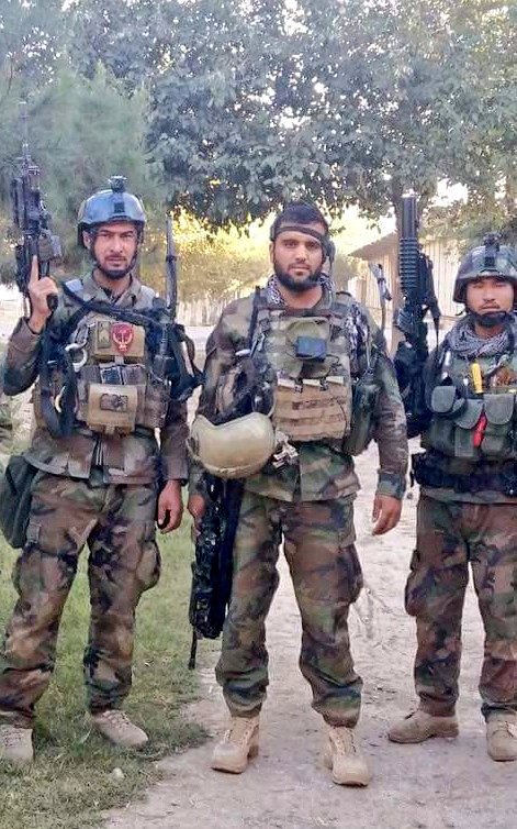 MAshrafHaidari's tweet photo. These guys are the best in the region. #AfghanBrothers -- Pashtun, Hazara, Tajik -- in special operations, who once assigned & deployed, get the job done. They're defending #AFG day & night against dozens of regional & transnational #terroristnetworks, whose #graveyard is here. https://t.co/s3seyHLFNE