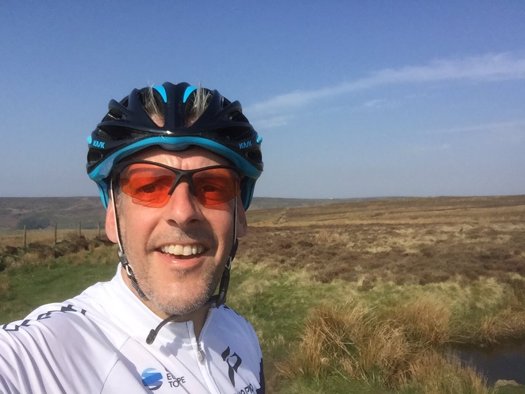 dsh1967's tweet photo. Stunning on @northyorkmoors today @AATR_Cycling @CycleChat https://t.co/kBuK8K0oGu