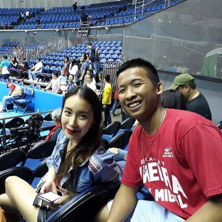 adriancruspero0's tweet photo. 1 year &amp; 11 months Happy Monthsary, po sa inyo @japethaguilar35 @cassynaidas! sana tumagal pa po kayo and CONGRATS! po sa bago niyong negosyo stay huble po wag po papatol sa mga walang utak na HATERS!👽 Hahahahaha Good Luck po sa mga Games idol Japh!👌💞
#CapethLang https://t.co/uwPhjYUPaG