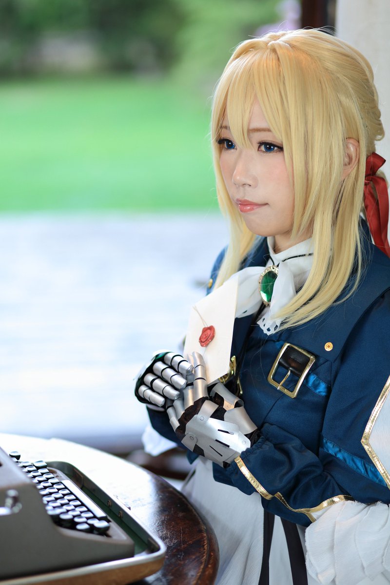 ヴァイオレットエヴァーガーデン コスプレ 衣装 ウィッグ-