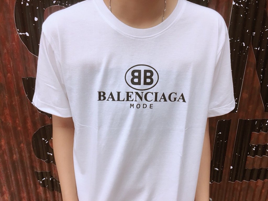 BandWbyfn's tweet photo. #เปิดร้านใหม่ #โปรโมชั่น #ส่วนลด #เสื้อยืด  #เสื้อโอเวอร์ไซส์ #เสื้อคู่  #แฟชั่น #แบรนด์เนม #grandopening #promotion #discount #tshirt #blackandwhite #fashion #street #streetwear #streetfashion #korea  #oversize #couple #brandname #thailand #shippingworldwide  #sportswear https://t.co/VUPi3J0HLE