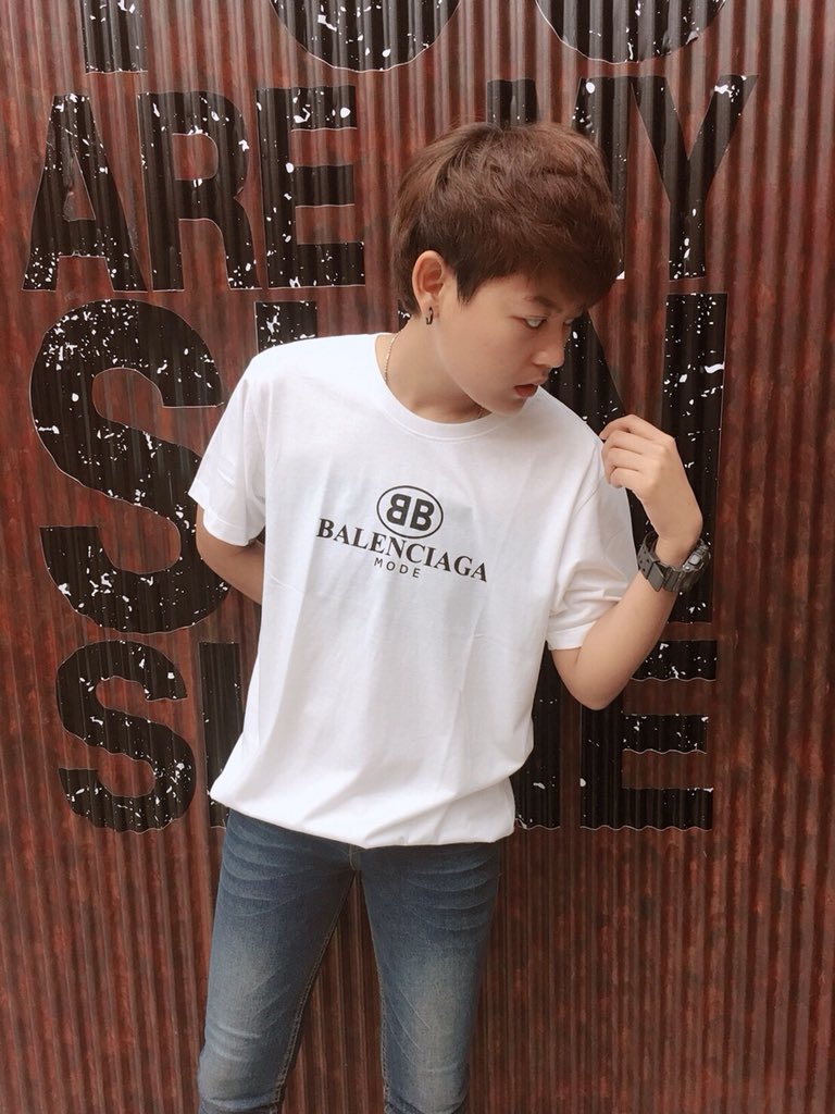 BandWbyfn's tweet photo. #เปิดร้านใหม่ #โปรโมชั่น #ส่วนลด #เสื้อยืด  #เสื้อโอเวอร์ไซส์ #เสื้อคู่  #แฟชั่น #แบรนด์เนม #grandopening #promotion #discount #tshirt #blackandwhite #fashion #street #streetwear #streetfashion #korea  #oversize #couple #brandname #thailand #shippingworldwide  #sportswear https://t.co/p8sdeLbPrZ