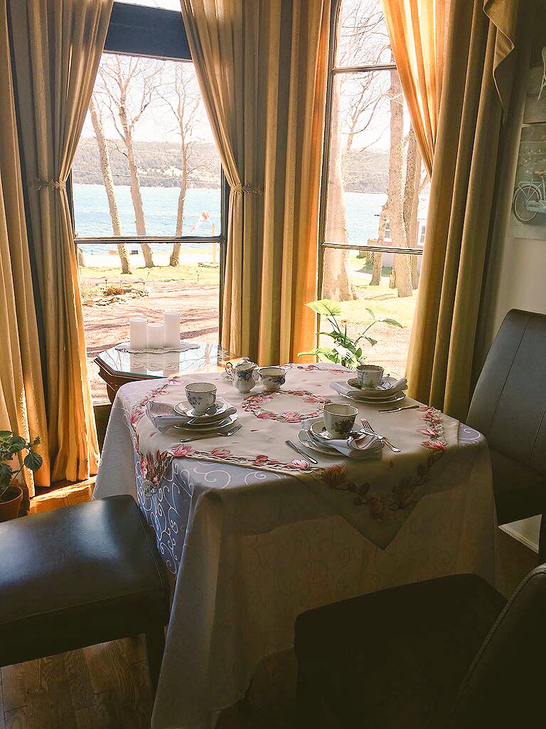 TheRoseManorInn's tweet photo. Did you know that The Rose Manor Inn has been serving Afternoon High Tea for 16 years? Come check out the deliciousness. @CBCNL @DestinationSJ @CBCWam @NLtweets @cbncompass @TeaTimeMag @LegendaryCoasts #tea #hightea #nltea #teanl https://t.co/Bc1DHX8hvm