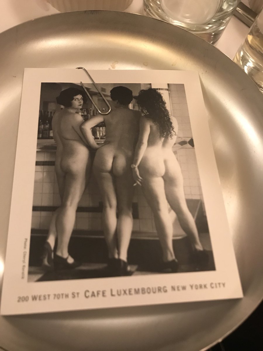 MohaghanyMuscle's tweet image. Good morning works. Be sure to follow the adventures of @MohaghanyMuscle and @FlameDiva on IG @mohaghanyflamediva Leadung you to lots of entertainment. #guestcheck #theessenceofwomen #beauty #strong #blackandwhite #blackandwhitephotography