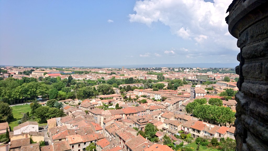 LesAventureuses's tweet photo. Très belle découverte de la cité de #Carcassonne et du château du pays #Cathares. Et en plus sous le soleil ☀ https://t.co/jhw1Q2jFyc