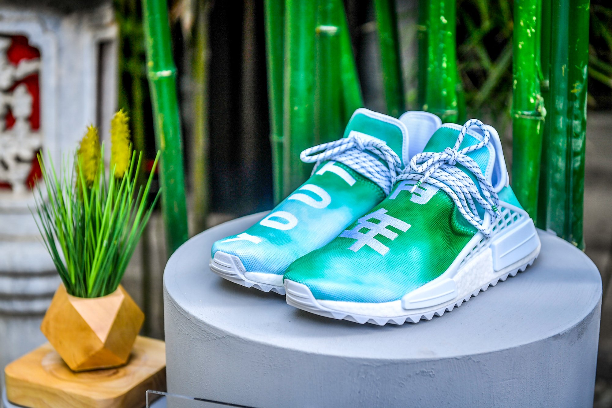 Adidas pharrell top williams china store