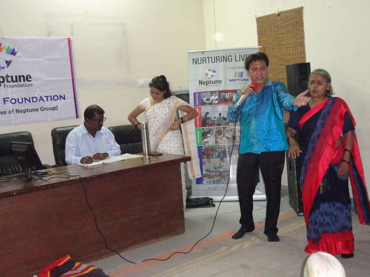 NF_india's tweet photo. Music Event at #OldAgeHome at #Rajur https://t.co/8nFoL4HSV1