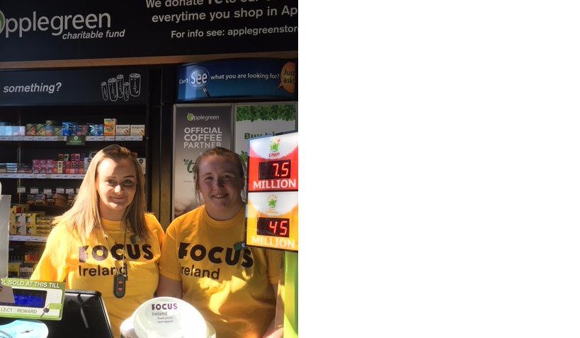 FocusIreland's tweet photo. Day four of #oneforireland and Emma Treacy of @FocusIreland Carlow/Kilkenny popped into the amazing staff @goapplegreen Gorey as they continue to fundraise for our Youth Housing this Bank Holiday Weekend https://t.co/V8oKxjL7HY