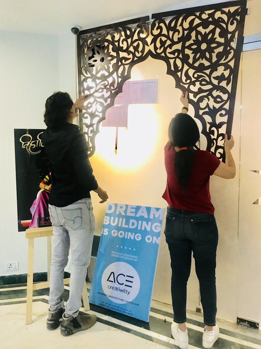 acecreatiwitty's tweet photo. Creating a charming fusion of tradition and modernism for an handloom's outlet "NIHARIKA" at Sayaji Hotels. Interior in the making..
#ACEcreatiwitty#affordableinteriordesign#designinspiration#creativity#Interiordesign#MondayMotivation#landscapedesign#Handlooms#fusion#sayajihotels https://t.co/CwGC383C6z