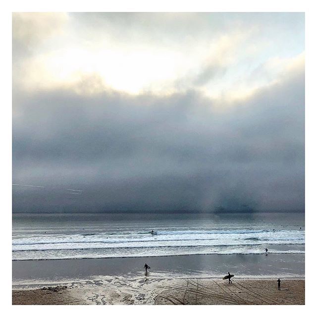 claudiabaillie's tweet photo. A long weekend at beautiful Watergate Bay celebrating the impending nuptials of @juliet.denison and questioning why on earth I never became a surfer, because I’m clearly a natural 🤔😬😎 Living in Basingstoke probably did not help #notahendo 🏄♀️ 🌊 … https://t.co/3uVmDST0Zc https://t.co/nMk2YufOCJ