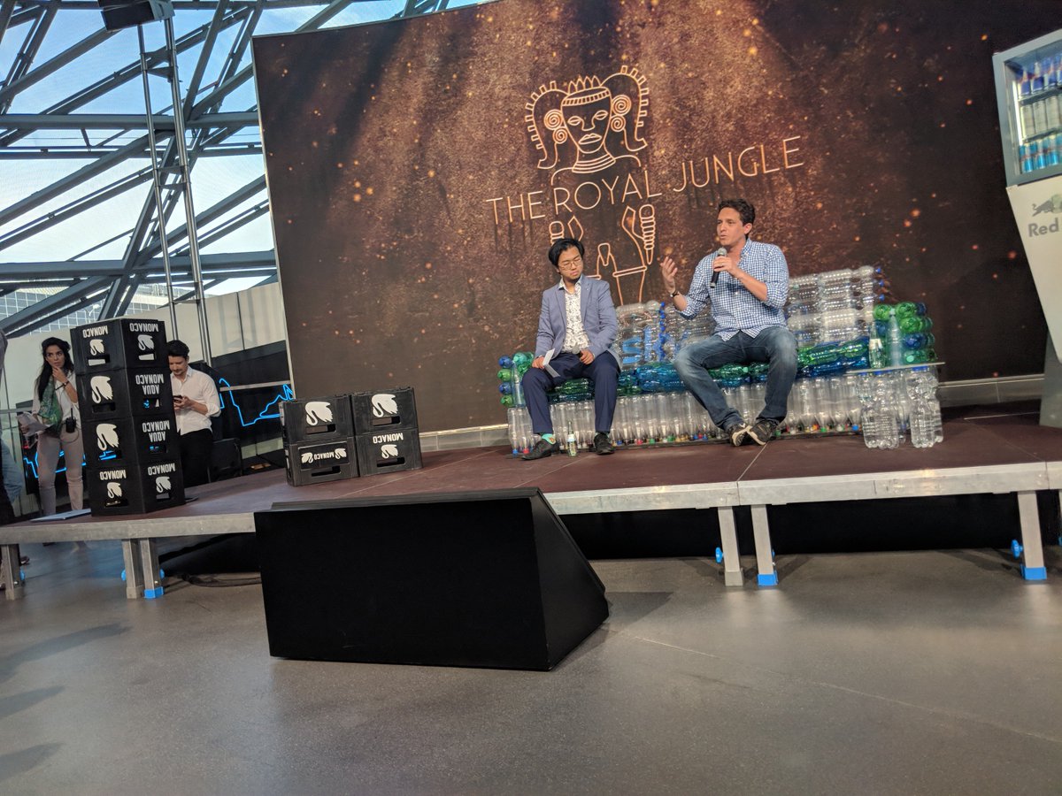 screamingboxcom's tweet image. Scott @chacon one of GitHub&apos;s Co-Founders (CEO at #Chatterbug) on stage talking at #RoyalJungle - at Munich BMW Welt. @THolczer, one of #ScreamingBox co-founders is at the meeting connecting with partners &amp;amp; developers #ScreamingBox @ScreamingBox ScreamingBox.com #GitHub