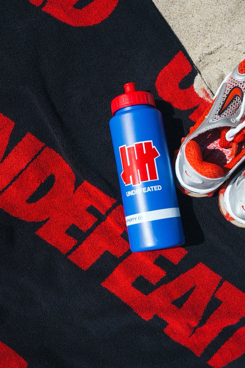 UNDEFEATED_SF's tweet photo. UNDEFEATED Summer ‘18 releases Friday 5/11 at All Undefeated Chapter Stores and https://t.co/ERy4xfO89W https://t.co/SgvcHEwBcE