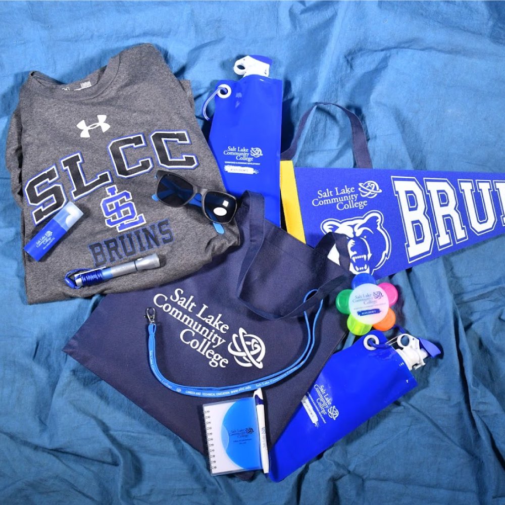 USHECounselor's tweet photo. We're giving away @SaltLakeCC gear for our #WhyUtahColleges highlight this week!
If you’re a HS senior headed to SLCC, tweet us what makes you excited to attend for a chance to win all of the gear in this photo! Tweet before the end of the day 5/11 to win. #WhySLCC https://t.co/TvPShOTt3M