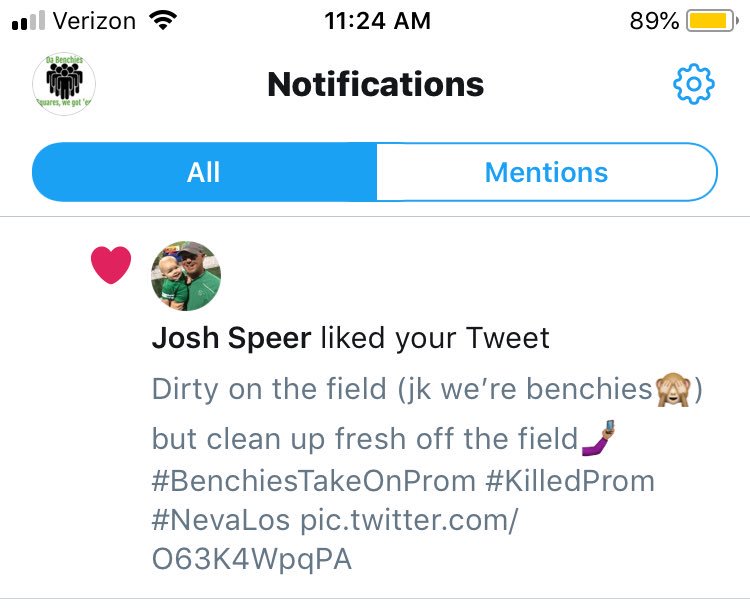 DaBenchies_6's tweet photo. Shoutout to the man in charge Coach Speer for showing some love🤗 still waiting on that follow tho😕 https://t.co/2nxs3hAI46