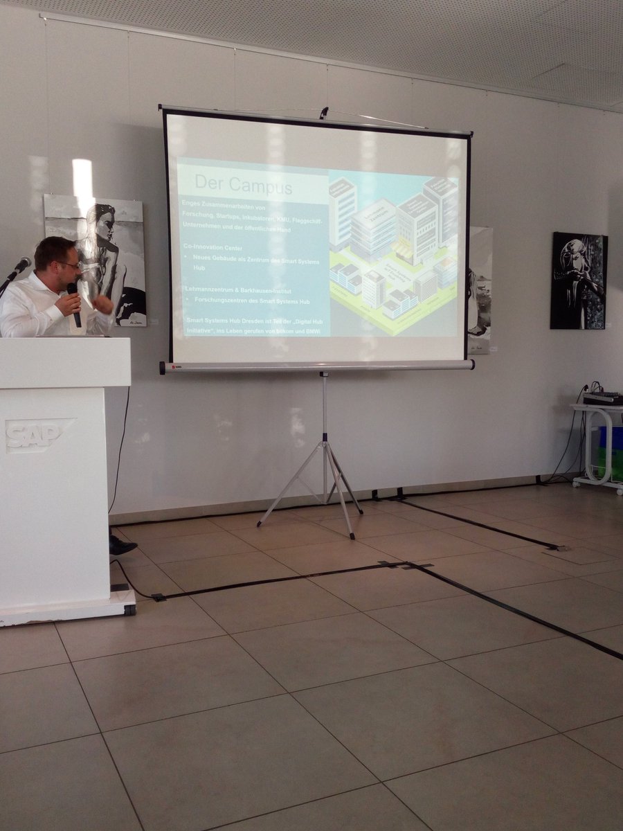 HTxA's tweet image. Start des 4. #SmartSystemsHub-Meetup bei #SAPDD gestartet #IoT #IIoT #Industrie40 #Sachsen #CoInnovationCenter