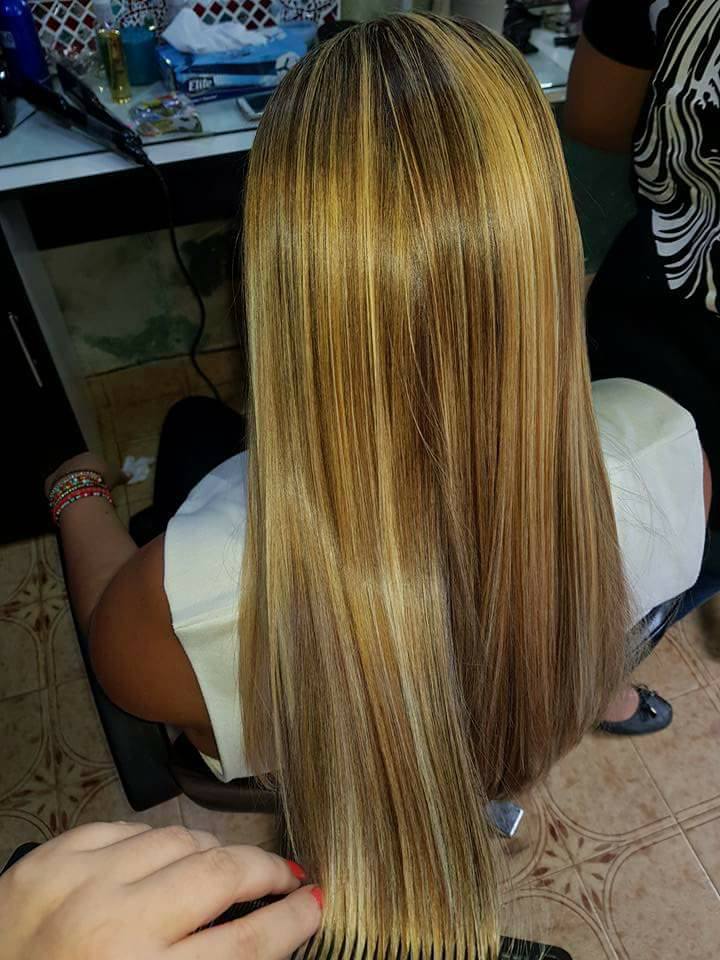 RBlancav's tweet photo. 📣ESTILISTAS DE TODA LA REPÚBLICA 
QUIERES AUMENTAR TUS INGRESOS 
RESTAURANDO Y ALACIANDO 
EL CABELLO DE TUS CLIENTAS 
TENEMOS KERATINA BOTOX CAPILAR 
ALACIADO JAPONÉS SON PRODUCTO DE ALTA CALIDAD PARA 
PROFESIONALES DE LA BELLEZA 
MÁS INFORMACIÓN 8717829019 https://t.co/MbXFw9bmwd