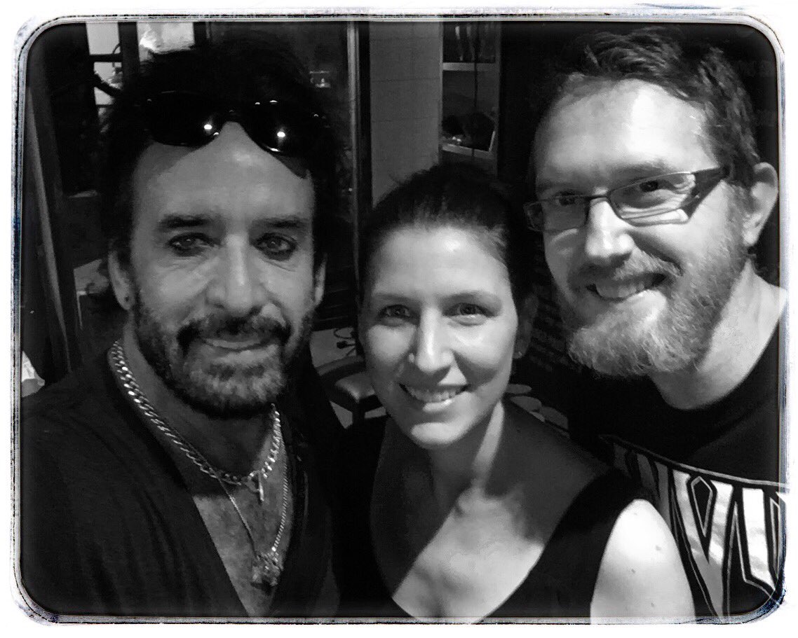 nonameradiorock's tweet photo. This afternoon we spent a little time with @CasaMendoza2012 !
It was very funny !
Happy Wife Happy Life ! 😉
Muchas Gracias !
 @TheDeadDaisies #marcomendoza #TheDeadDaisies #NoNameRadio https://t.co/rB6k9KB06S