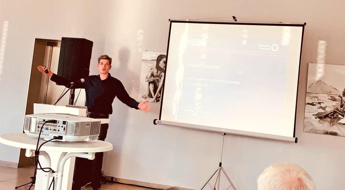 FastZwanzig20's tweet image. Prof. Thorsten Strufe (@tudresden_de | @FastZwanzig20 #fastcloud, #fastvpn) zu IT Sicherheit @smartsystemshub #meetup @ #SAPDD
