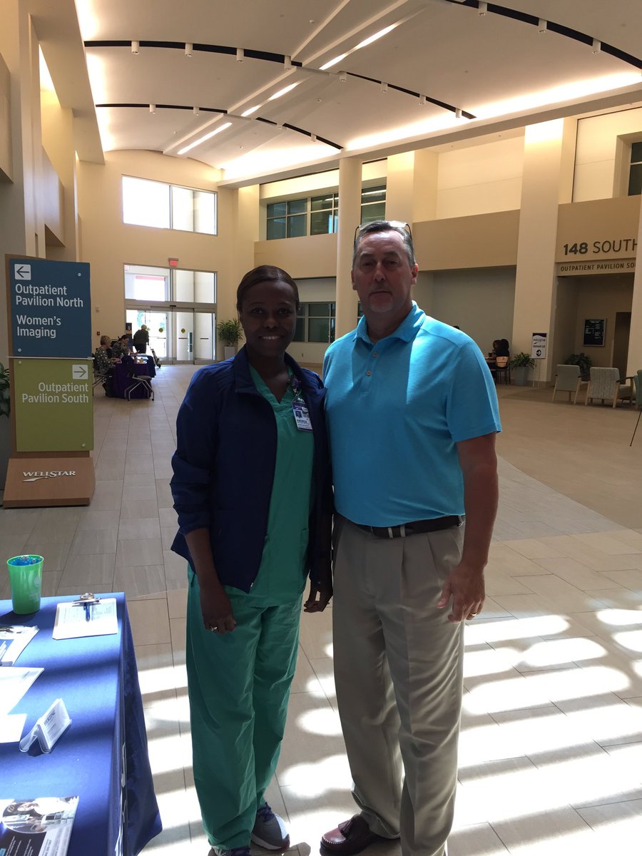 RodneyHockenbe1's tweet photo. WellStar Paulding nurse, today is her first day of class with Herzing University! Way to go Andrea Joseph. #Wellstar Paulding , #Herzing University. https://t.co/f1D1YVkjF5