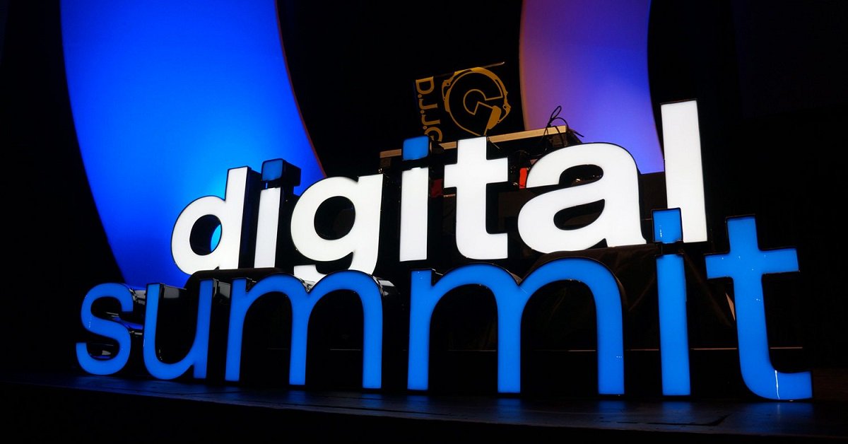 CMX_Platform's tweet photo. Going to #DSKC on May 16-17? Check out our guide to making the most of your time at Digital Summit KC! https://t.co/DYUM7LIMq1  #digitalsummitKC https://t.co/OTdMAzbx5e