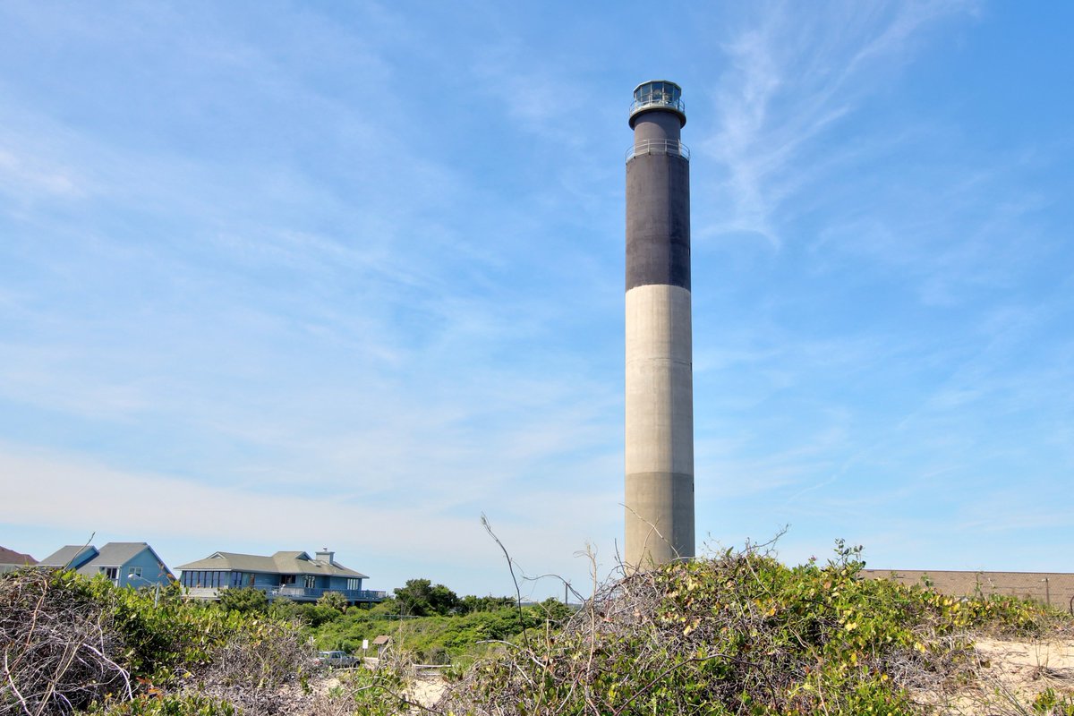 Visiting the Oak Island area this summer? Be sure and check out the Oak Island Lighthouse - built in 1958! #fly4pix #oakisland #oakislandlighthouse #caswellbeach #lighthouse #historic #photography #Photographer #websitephotography #realestatephotography #NorthCarolina #summer