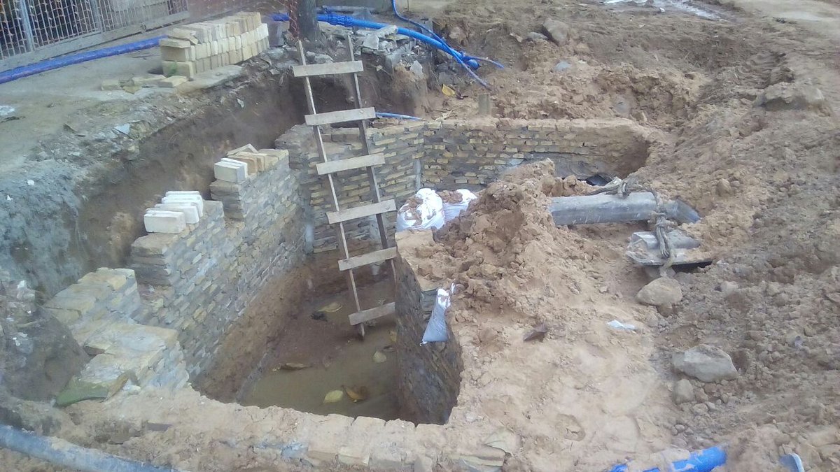 treintamastv's tweet photo. El Intendente de Asunción, @Ferreiromario1, visitó la zona del barrio Caracolito del Bañado Sur, donde se realiza las obras del desagüe pluvial que busca evitar la formación de grandes raudales que afectan al lugar actualmente. #LMUNO https://t.co/4JinoiB9vN