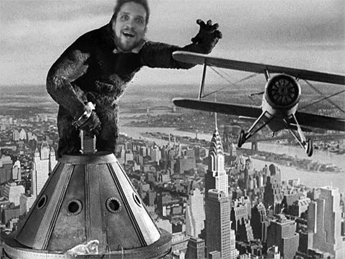 DeeboF22's tweet photo. 26 days til #FalCon18 June 2nd Nyc. #BabsKong @Babchik @EvCoRadio @AGBerg12 @camillekostek @UCONNAl #FALNation https://t.co/n0Ax9zfKH0