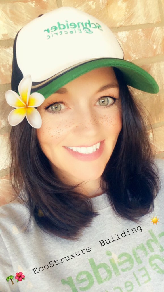 Kim_DairyJobs's tweet photo. 🌴 It's my 5 yr @SE_Careers work anniversary! 🌺 Go TA! 💚 Making our clients up to 30% more efficient w/ #EcoStruxure #Building! #digital #IoT #BOMA2018 #ashre @SchneiderNA https://t.co/7R0V6DzyH6