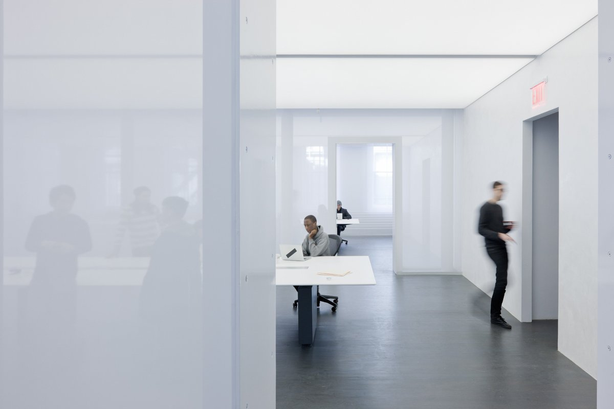 trashurestudio's tweet photo. @SolidObjectives' architect Florian Idenburg shares his thoughts on the future of work. ‘technology has become an organisational force and has prompted the workspace to become incredibly fluid.’Read the full interview on Trashure Magazine via https://t.co/Tpuq50JcWS https://t.co/lQTeTDysOS