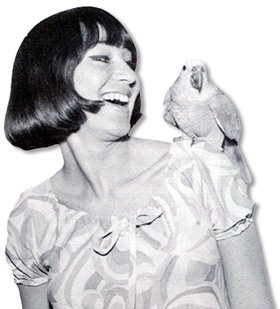 psychoticreact's tweet photo. New show 8 May https://t.co/GW9QImGUqK w. Fleur de Lys, Sharon Tandy, Radio Stars, @thehussys , Marmalade, Jefferson Airplane, King Crimson, April Stevens &amp; more #garagerock #psychedelic https://t.co/l4lzEO23cY