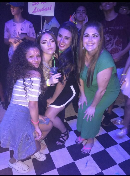 JhenifferMorai8's tweet photo. Neon Party❤
#15duda https://t.co/OI1GPH5oKZ