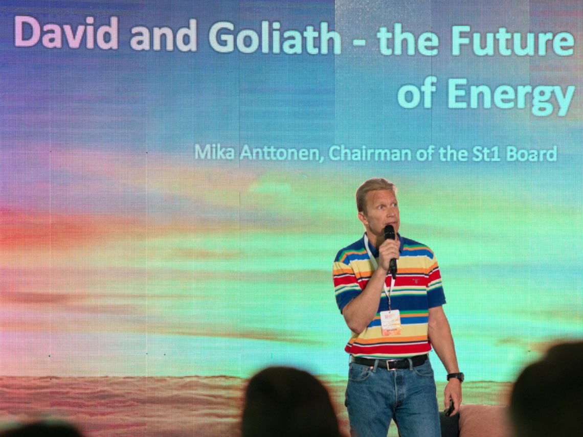 metropolitan_fi's tweet photo. Billionaire debunks myth that electric vehicles reduce total oil consumption https://t.co/blwZZFL6M4 #ElectricCars #environment https://t.co/xIb0buANbi